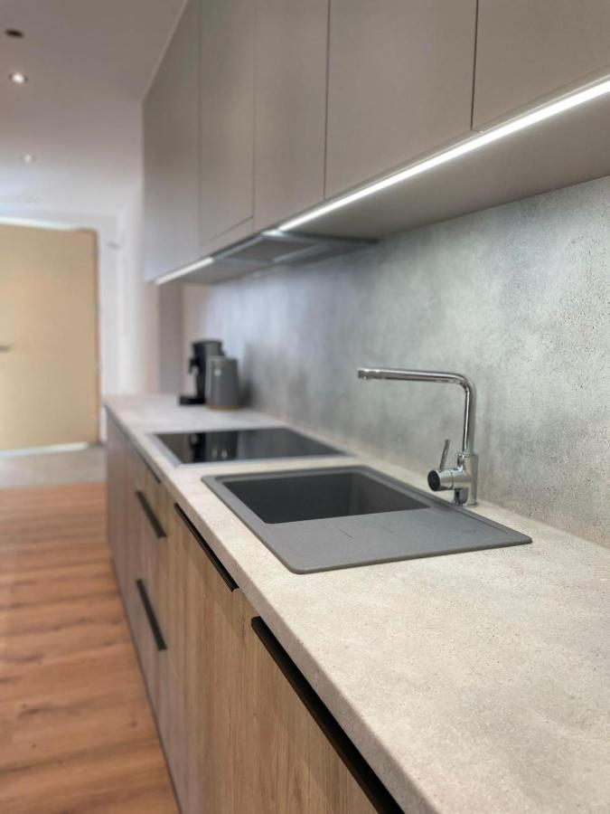 Apartment Aliprandi See Bagian luar foto
